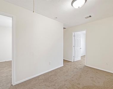 4515 Perry Street - Photo Thumbnail 17