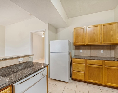 4515 Perry Street - Photo Thumbnail 10