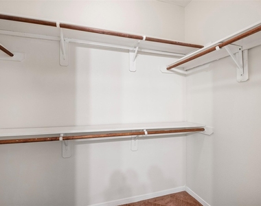 4515 Perry Street - Photo Thumbnail 15