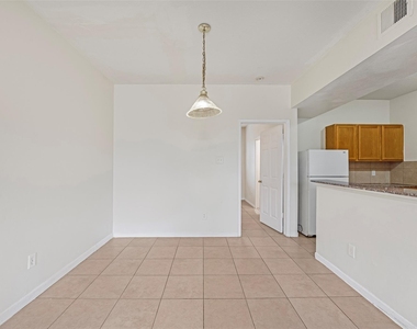 4515 Perry Street - Photo Thumbnail 5