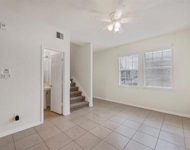 4515 Perry Street - Photo Thumbnail 4