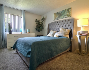 200 S Linden Ave - Photo Thumbnail 12