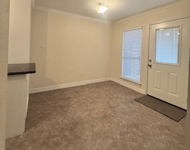 14020 Schroeder Road - Photo Thumbnail 10