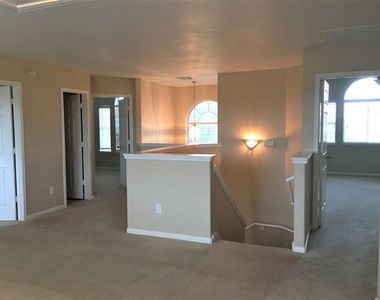 17022 Sperry Landing Drive - Photo Thumbnail 8