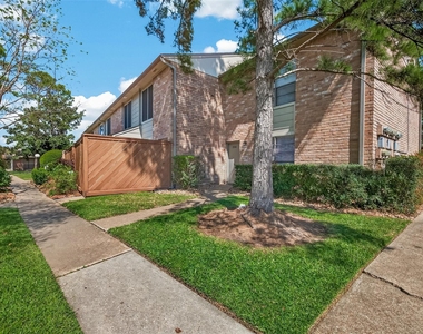 8801 Hammerly Boulevard - Photo Thumbnail 22