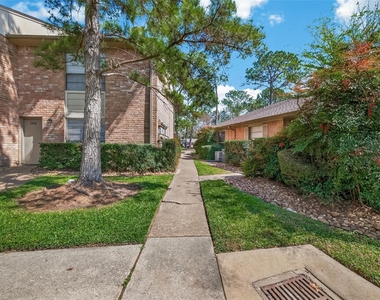 8801 Hammerly Boulevard - Photo Thumbnail 23