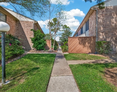 8801 Hammerly Boulevard - Photo Thumbnail 21