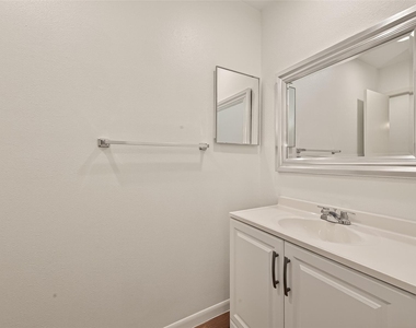8801 Hammerly Boulevard - Photo Thumbnail 18