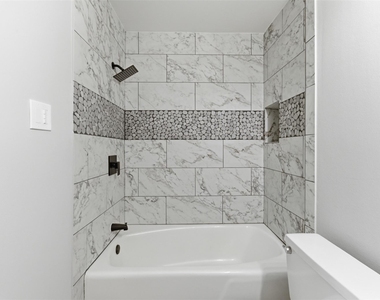 8614 Oakford Drive - Photo Thumbnail 30