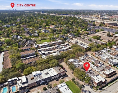 8614 Oakford Drive - Photo Thumbnail 36