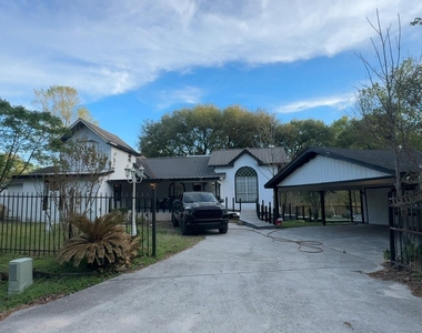 20696 Brazos Drive - Photo Thumbnail 2