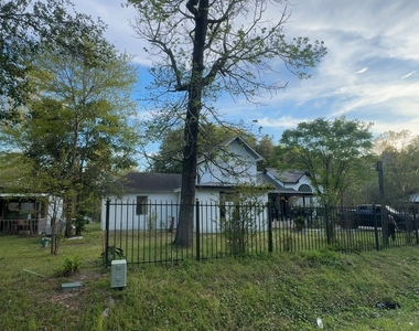 20696 Brazos Drive - Photo Thumbnail 3
