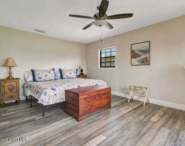 250 E Central Boulevard - Photo Thumbnail 13