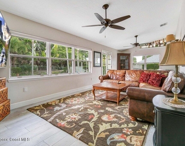250 E Central Boulevard - Photo Thumbnail 9