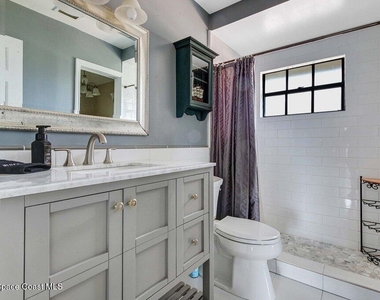 250 E Central Boulevard - Photo Thumbnail 11