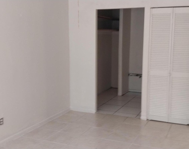 221 Columbia Drive - Photo Thumbnail 19