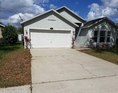 888 Macon Drive - Photo Thumbnail 9