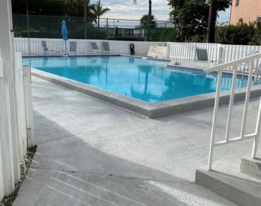 1125 Pinellas Bayway S - Photo Thumbnail 3