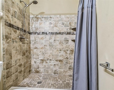 103 Brigadoon Drive - Photo Thumbnail 16