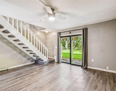 103 Brigadoon Drive - Photo Thumbnail 2