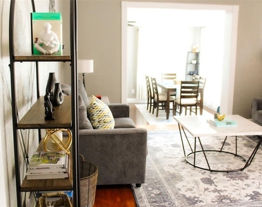 4115 W San Pedro Street - Photo Thumbnail 4