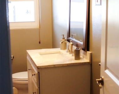 4115 W San Pedro Street - Photo Thumbnail 11