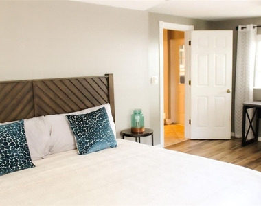 4115 W San Pedro Street - Photo Thumbnail 25
