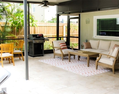 4115 W San Pedro Street - Photo Thumbnail 30