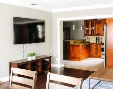 4115 W San Pedro Street - Photo Thumbnail 17