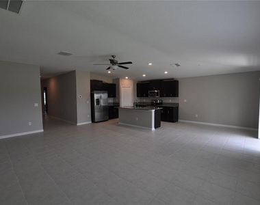 1458 Tahitian Sunrise Drive - Photo Thumbnail 4