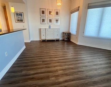 1209 E Cumberland Avenue - Photo Thumbnail 3