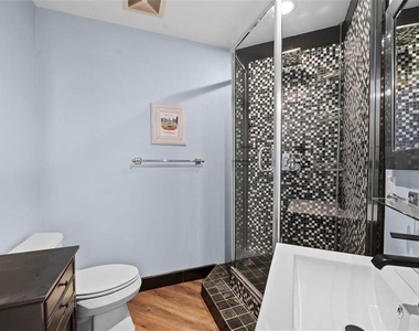 1209 E Cumberland Avenue - Photo Thumbnail 12