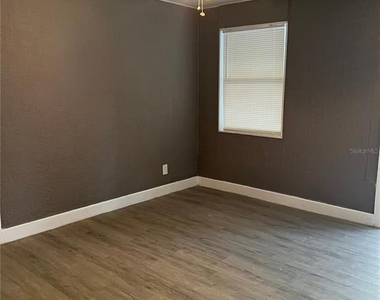 7026 Washington Street - Photo Thumbnail 6