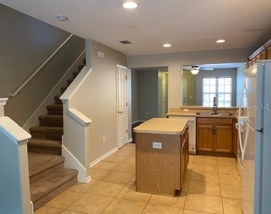 2525 Harn Boulevard - Photo Thumbnail 8
