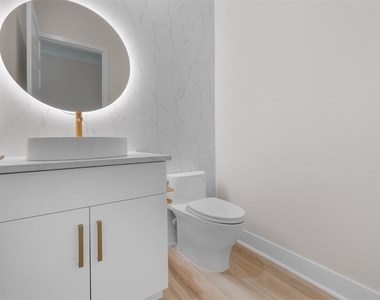772 Gran Kaymen Way - Photo Thumbnail 11