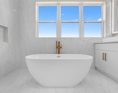 772 Gran Kaymen Way - Photo Thumbnail 17
