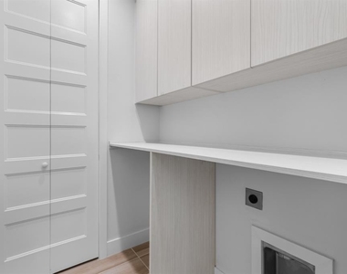 772 Gran Kaymen Way - Photo Thumbnail 13