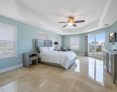 15 Somerset Street - Photo Thumbnail 13