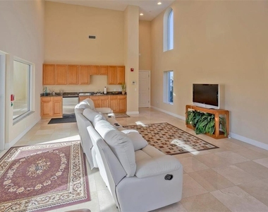15 Somerset Street - Photo Thumbnail 32