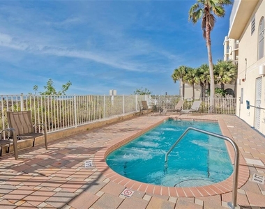 15 Somerset Street - Photo Thumbnail 31