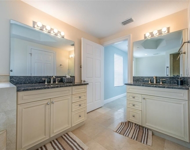 15 Somerset Street - Photo Thumbnail 22