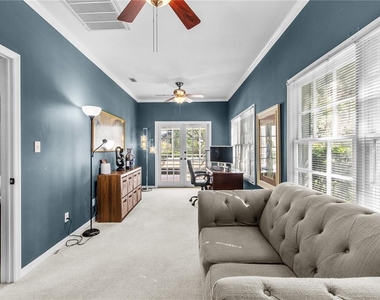 10002 Hunt Cliff Drive - Photo Thumbnail 14