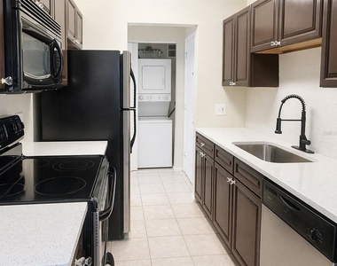 1695 Lee Road - Photo Thumbnail 5