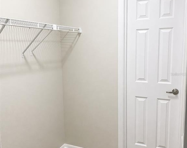 1695 Lee Road - Photo Thumbnail 8