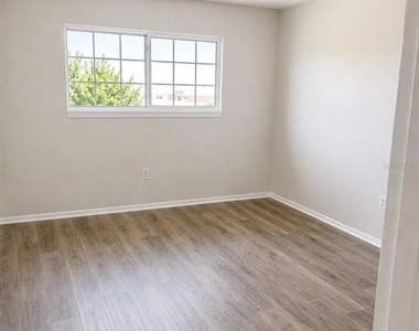 1695 Lee Road - Photo Thumbnail 7