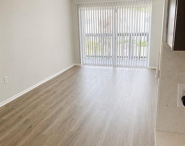 1695 Lee Road - Photo Thumbnail 10