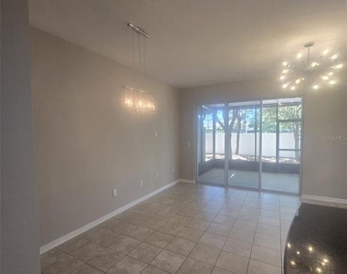6978 Holly Heath Drive - Photo Thumbnail 11