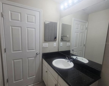 6978 Holly Heath Drive - Photo Thumbnail 22