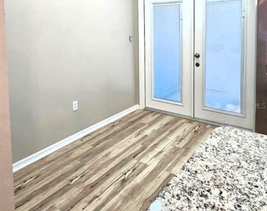2700 Penzance Street - Photo Thumbnail 12