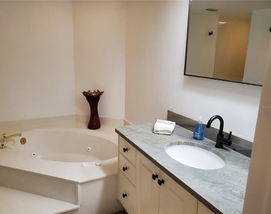 6650 Sunset Way - Photo Thumbnail 23